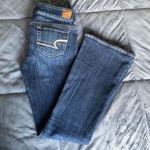 American Eagle mid rise boot cut jeans size 2